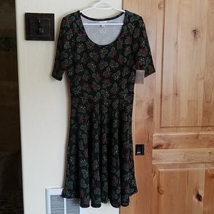 LulaRoe Nicole Dress HTF pattern (L) NWT